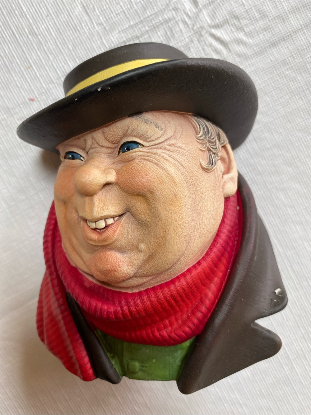 Bossons Tony Weller Hand-Painted Home Art Bust in Black Hat and Red Scarf